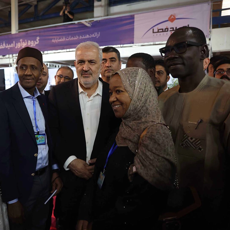 خدمات رسانی به مهمانان